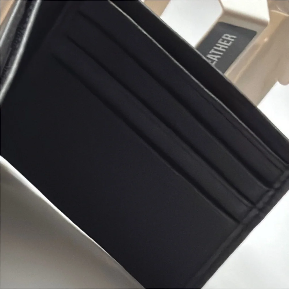 Dickies Classic Black Leather Billfold Wallet
